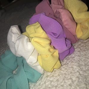 scrunchies